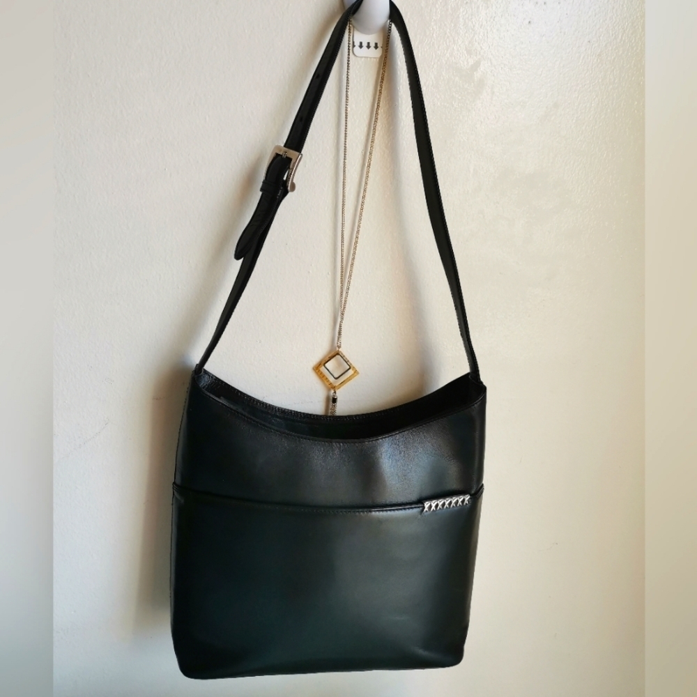 VINTAGE PALOMA PICASSO BLACK LEATHER SHOULDER BAG - Picture 1 of 10